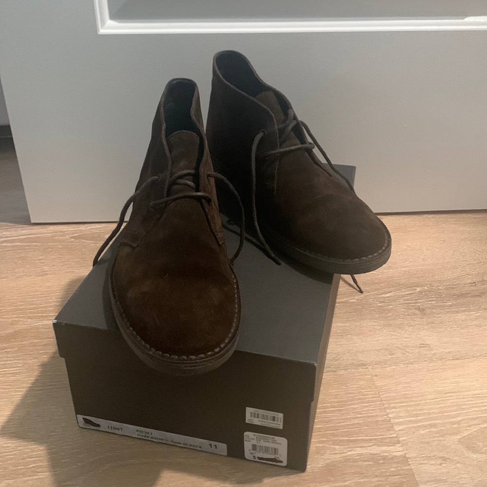 The Men’s Store Bloomingdales Dark Brown Suede Shoes Size 11